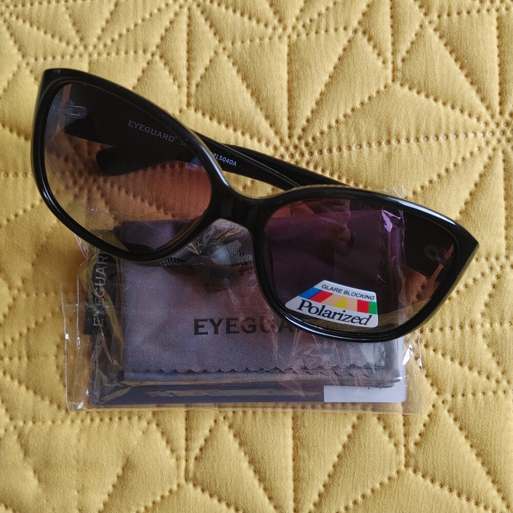 Sunglasses - Picture 2 of 5